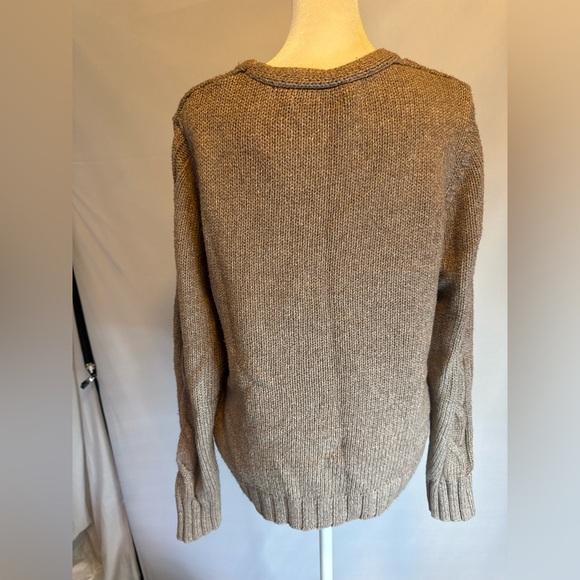 Old Navy size LARGE tan cardigan button down V neck sweater, cable knit detail - Picture 6 of 10